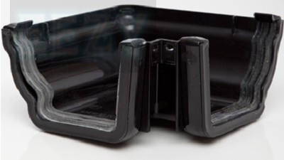 Polypipe Sovereign 90 degree External Angle RH703 117x75mm High Capacity OGEE gutter system (BLACK)