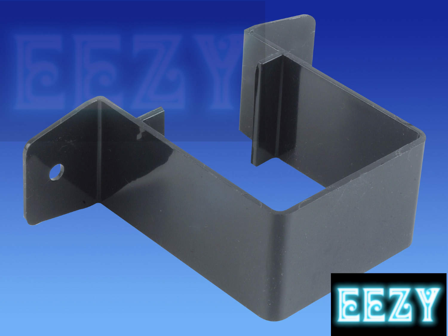 Square shop pipe bracket